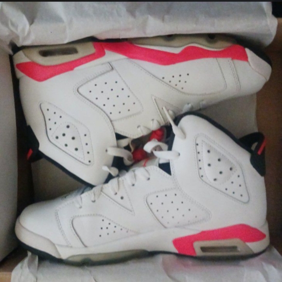 Air Jordan 6retro Bg - Picture 2 of 5